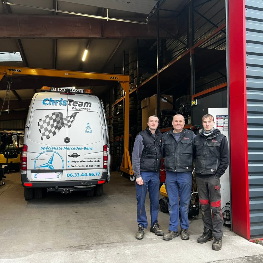 M&eacute;canicien sp&eacute;cialis&eacute; dans la r&eacute;paration de poids lourd Mercedes en France et en Europe Schiltigheim 1
